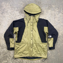 Load image into Gallery viewer, The North Face GORTEX All Weather Jacket
