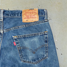 Load image into Gallery viewer, Vintage Levi’s Denim Jeans
