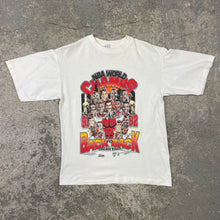 Load image into Gallery viewer, Vintage NBA World Champs Chicago Bulls Back to Back 91/92 T-Shirt
