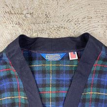 Load image into Gallery viewer, Vintage Pendleton Cardigan
