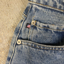 Load image into Gallery viewer, Vintage Ralph Lauren Denim Jeans
