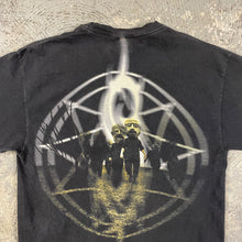 Load image into Gallery viewer, Vintage Slipknot T-Shirt
