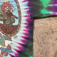 Load image into Gallery viewer, Grateful Dead Vintage T-Shirt
