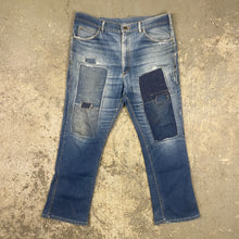 Load image into Gallery viewer, Vintage Lee Bootcut Denim Jeans
