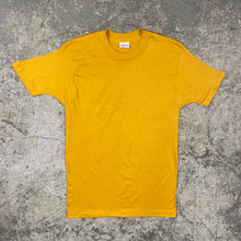Load image into Gallery viewer, Vintage 70s Blank T-Shirt
