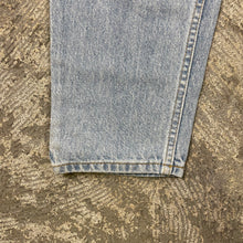Load image into Gallery viewer, Vintage Deadstock Levi’s 550 Denim Jeans
