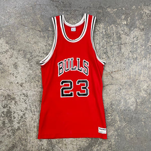 80's Vintage Chicago Bulls Sand-Knit Jersey